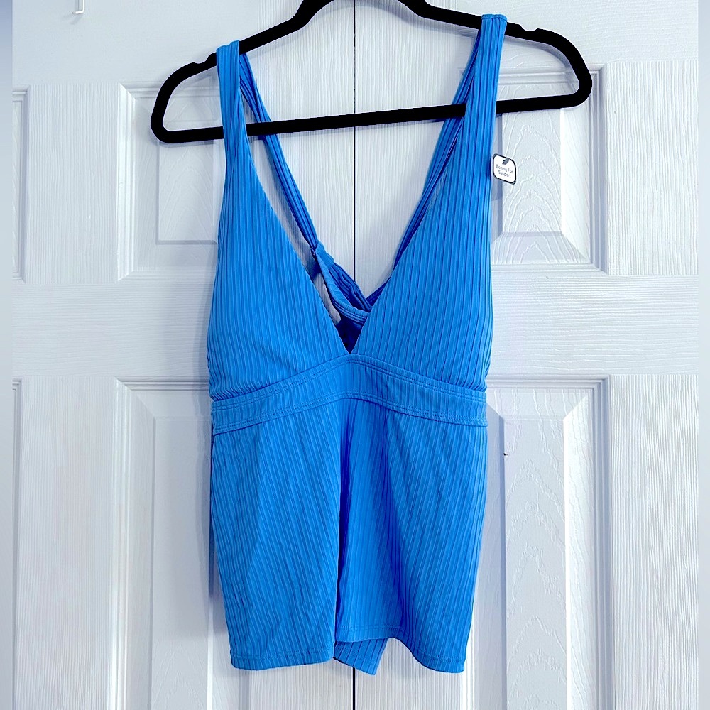 NWT Blue swimsuit top